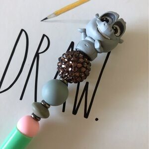 Disney Doorables: The Hunchback of Notre Dame: Hugo handmade beaded pen